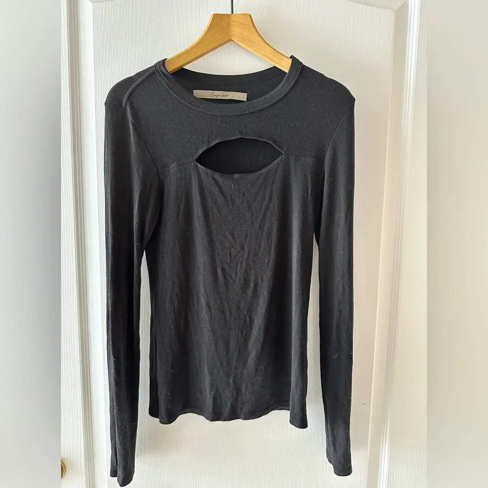 Gorgeous black peekaboo top from Enza Costa - Picture 1 of 2